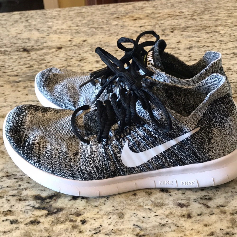 Nike free run flyknit
